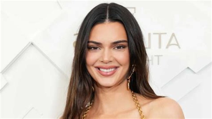 Exploring Kylie Jenner's Weight And Body Image