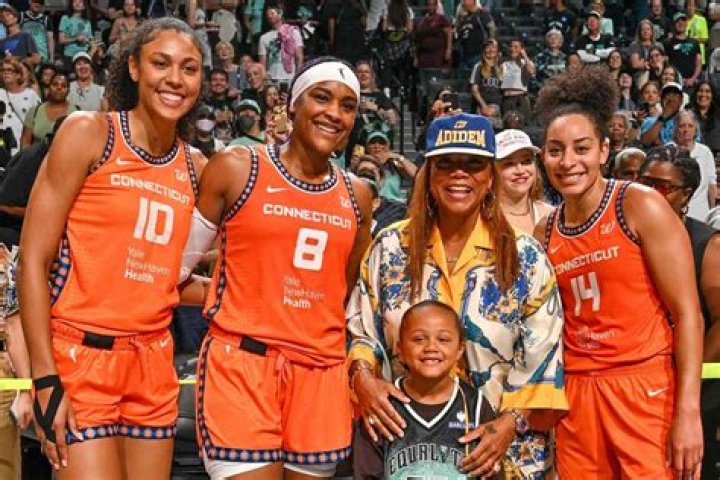 Queen Latifah's Family History Explored